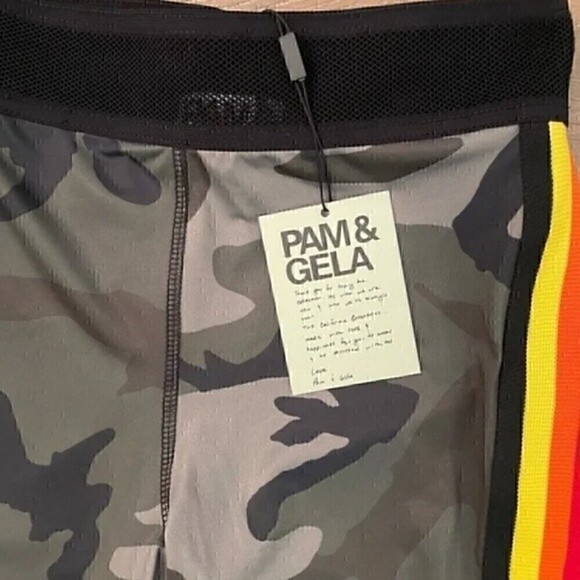 NWT PAM & GELA Camo Rainbow Biker Shorts - Picture 5 of 5